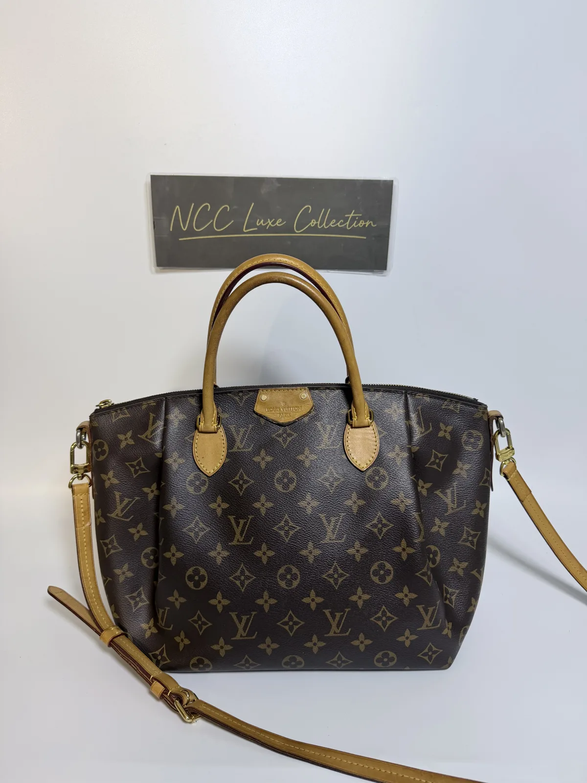 Louis Vuitton Turenne Monogram MM